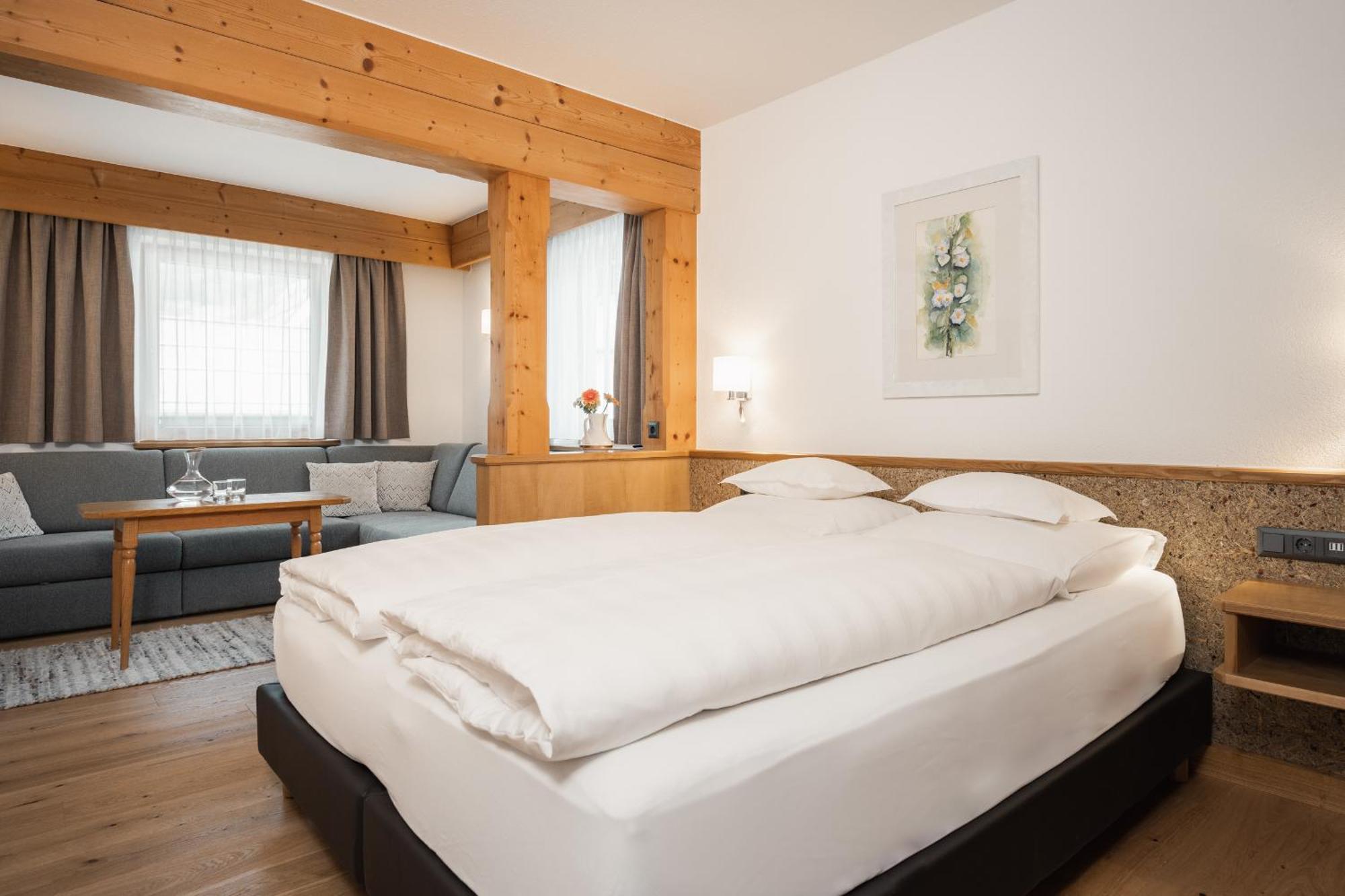 Jochum Hotel Garni Фис Экстерьер фото