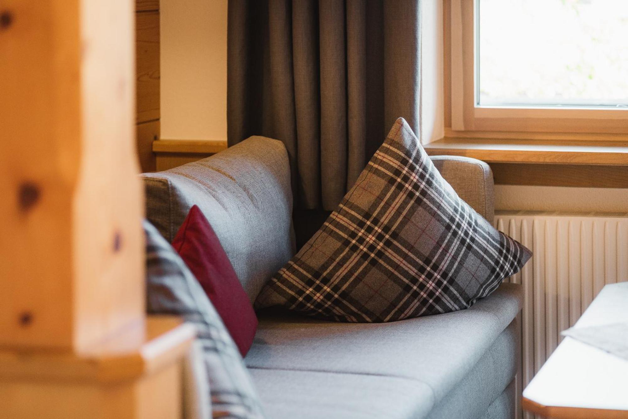Jochum Hotel Garni Фис Номер фото