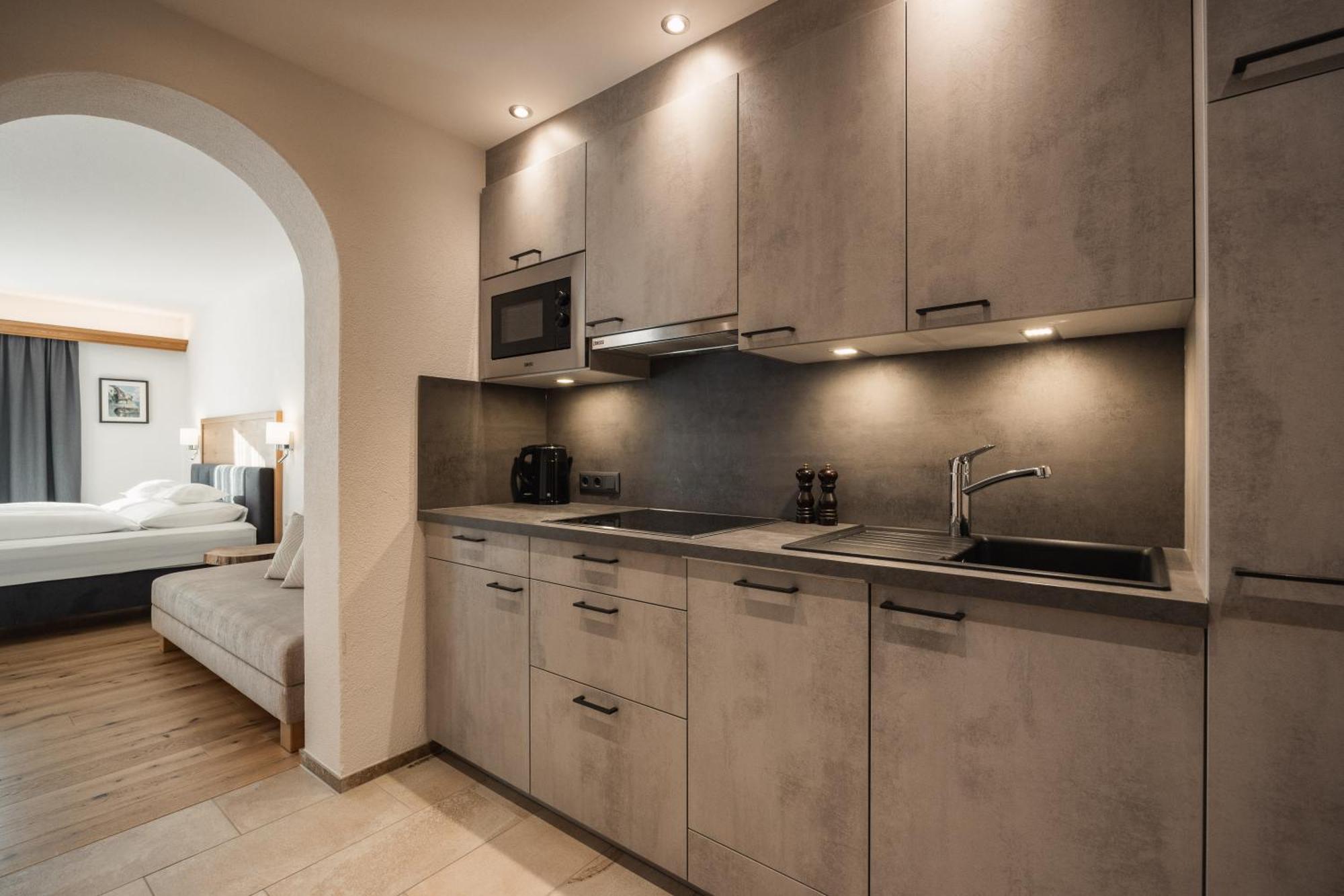 Jochum Hotel Garni Фис Экстерьер фото